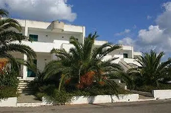 Le Maldive מלון דירות טורה ואדו
